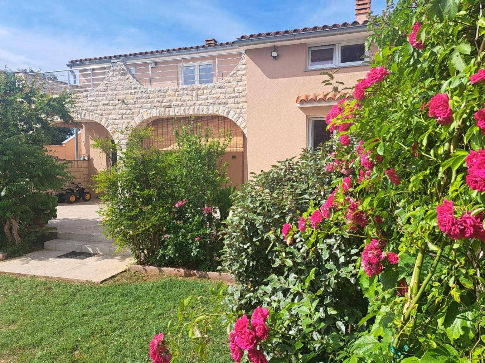 Apartman Melita Galizana Exterior photo